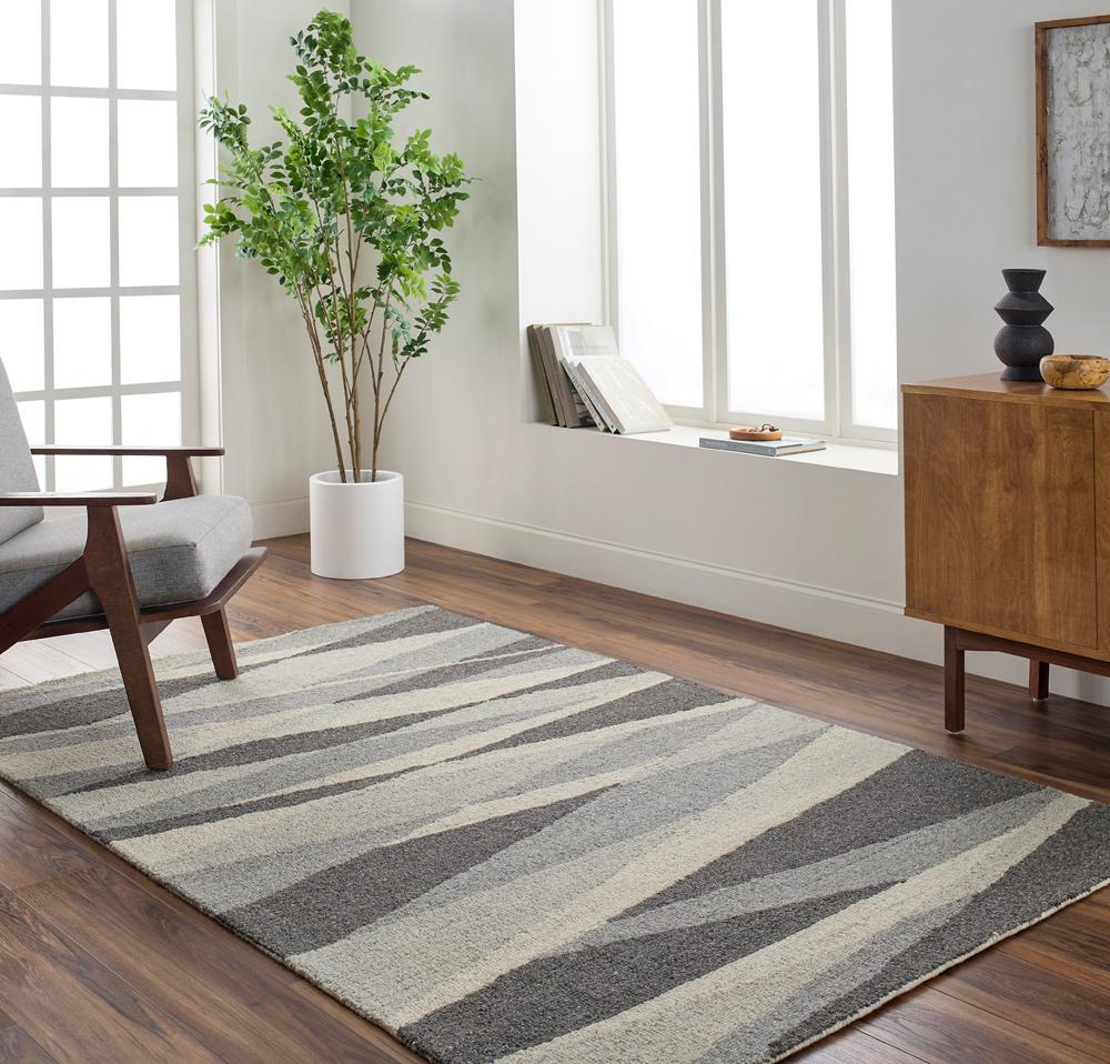 Livabliss - Madelyn 2x3 Handmade Rug - MYN2303-23_CLOSEOUT veiw 2