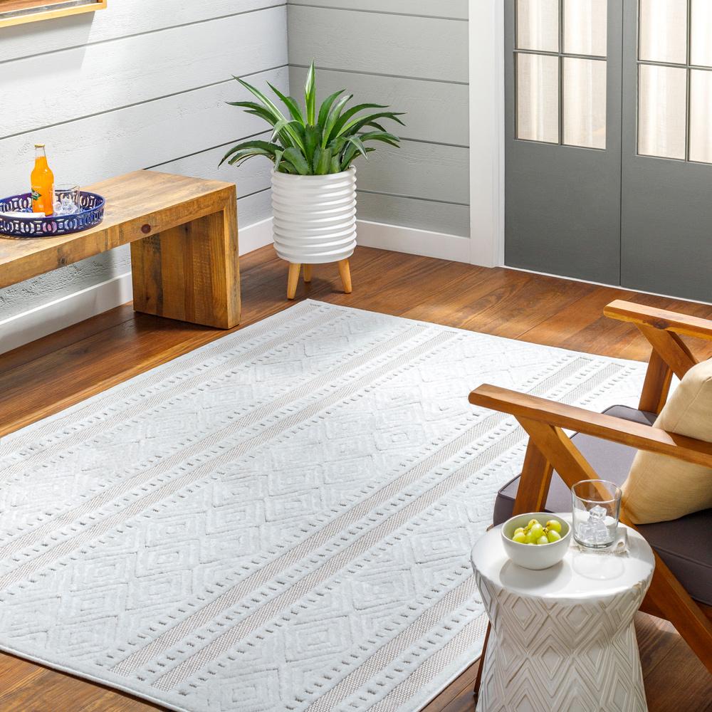 Livabliss - San Diego 67inx9 Machine Woven Rug - SFG2351-679_CLOSEOUT veiw 2