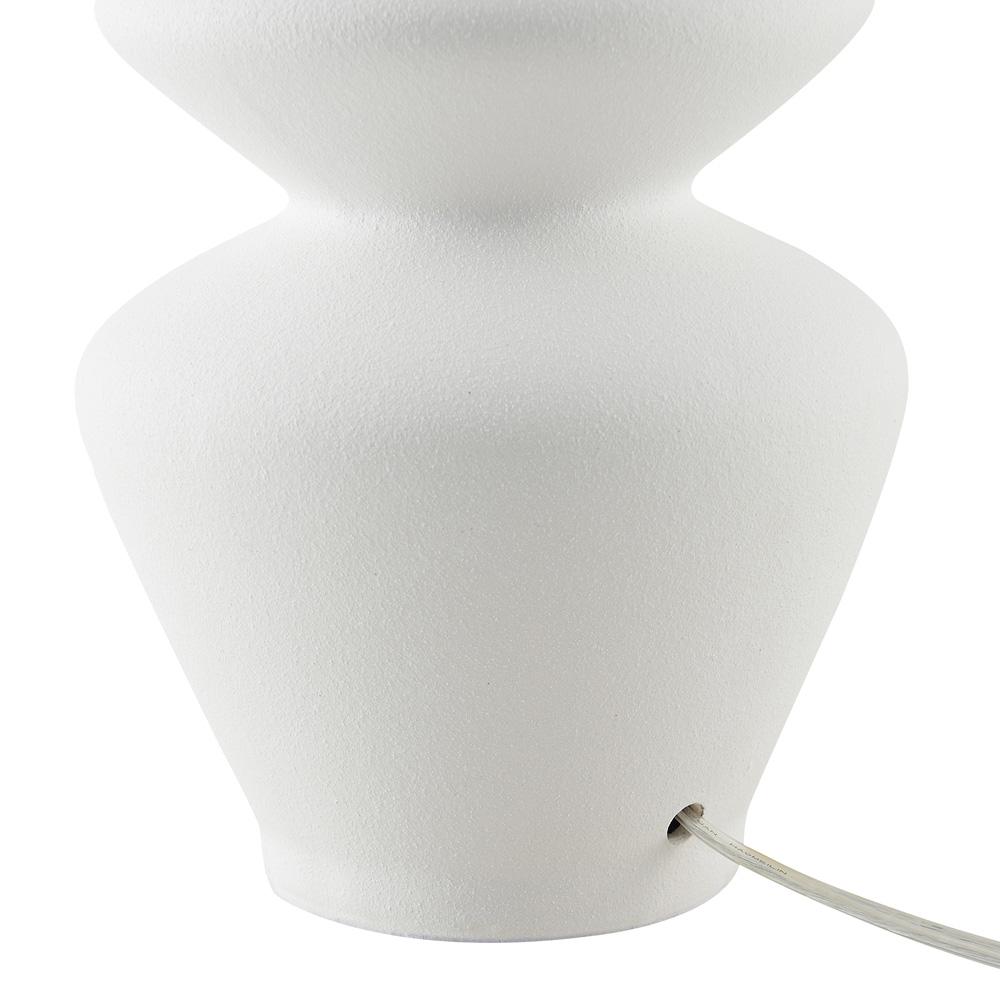 Hudson & Canal - Cassian 25in Tall Table Lamp with Fabric Shade in Matte White/Brass/White - TL2213 veiw 4