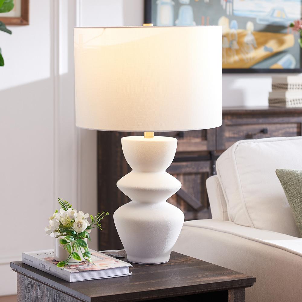 Hudson & Canal - Cassian 25in Tall Table Lamp with Fabric Shade in Matte White/Brass/White - TL2213 veiw 6