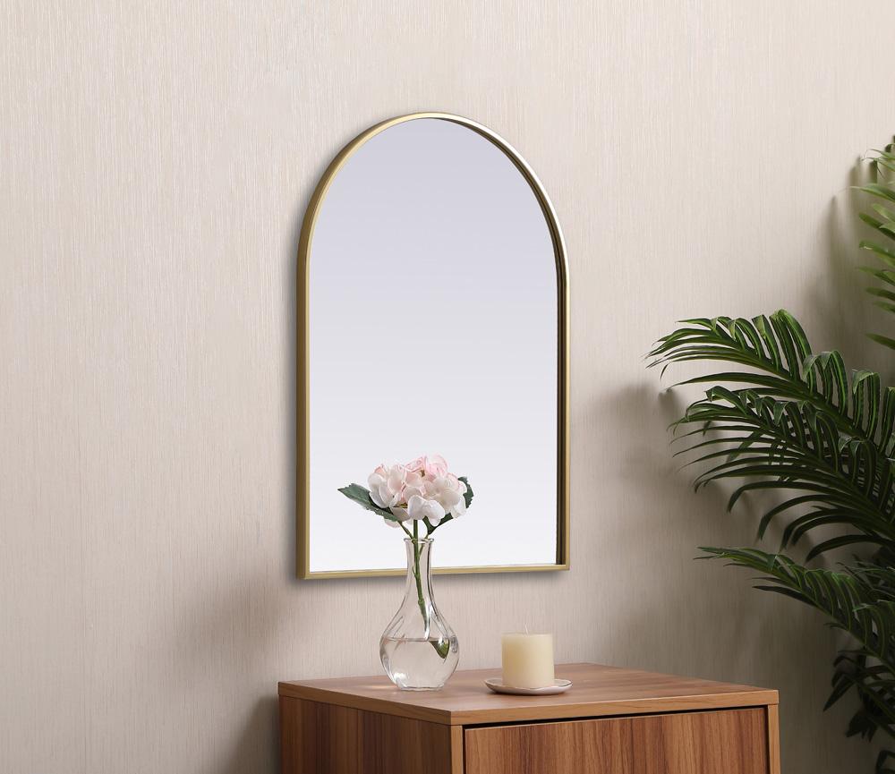 Elegant Furniture & Lighting - Ayra Metal Frame Arch Mirror 22x30 Inch in Brass - MR1A2230BRS veiw 5