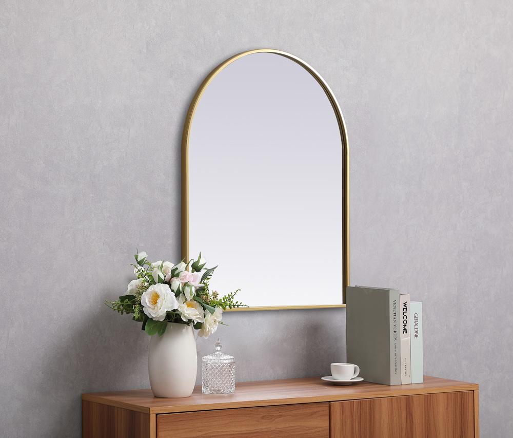 Elegant Furniture & Lighting - Ayra Metal Frame Arch Mirror 24x30 Inch in Brass - MR1A2430BRS veiw 3