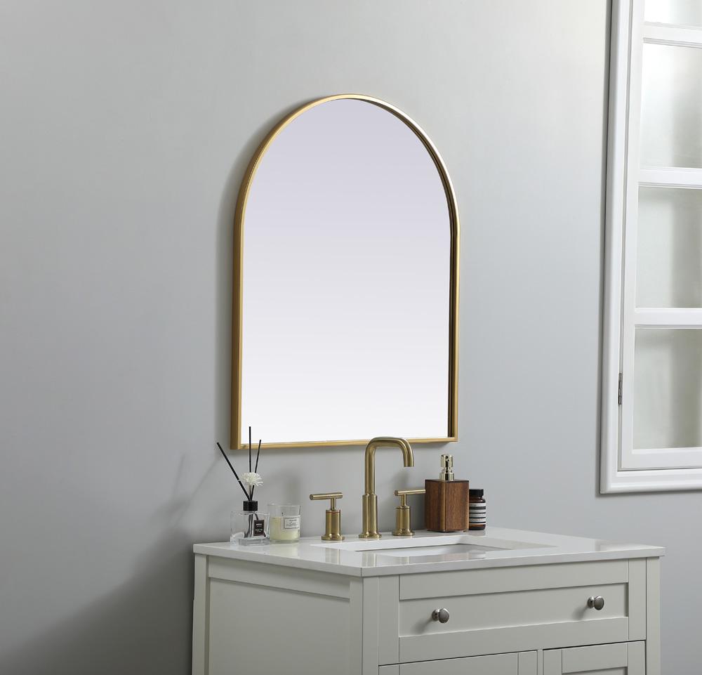 Elegant Furniture & Lighting - Ayra Metal Frame Arch Mirror 24x30 Inch in Brass - MR1A2430BRS veiw 5