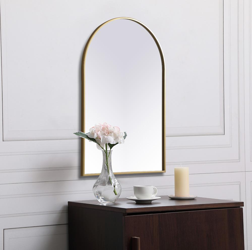 Elegant Furniture & Lighting - Ayra Metal Frame Arch Mirror 24x36 Inch in Brass - MR1A2436BRS veiw 5