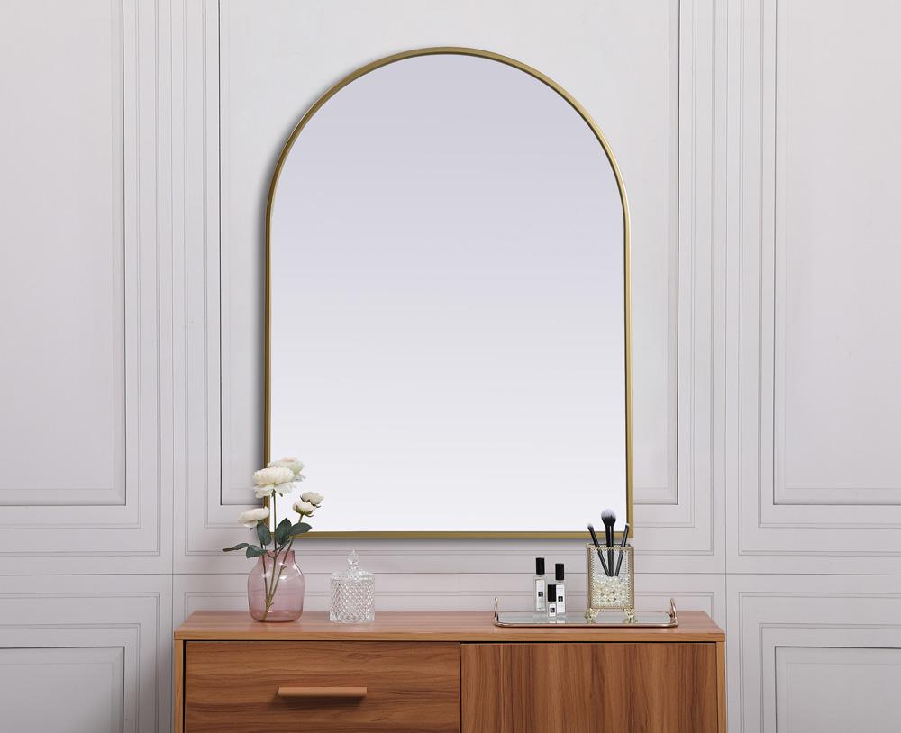 Elegant Furniture & Lighting - Ayra Metal Frame Arch Mirror 27x36 Inch in Brass - MR1A2736BRS veiw 4