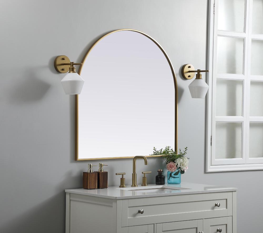 Elegant Furniture & Lighting - Ayra Metal Frame Arch Mirror 36x36 Inch in Brass - MR1A3636BRS veiw 3