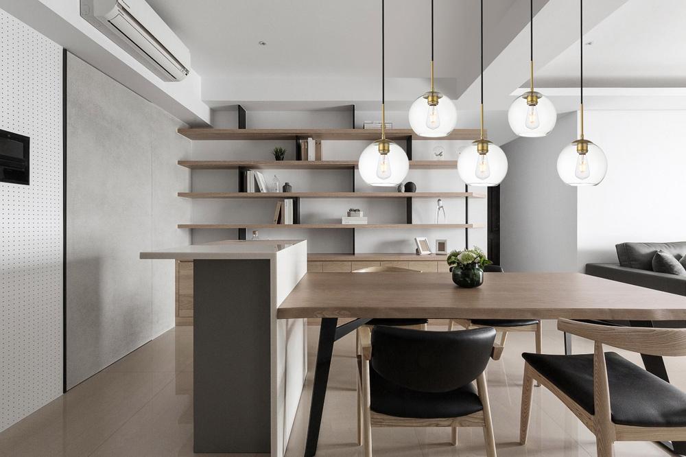Elegant Furniture & Lighting - Baxter 5 Lights Brass Pendant With Clear Glass - LD2228BR veiw 2