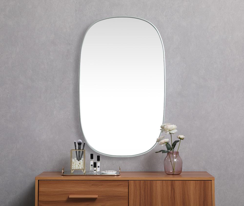 Elegant Furniture & Lighting - Brynn Metal Frame Oval Mirror 30x48 Inch in Silver - MR2B3048SIL veiw 4