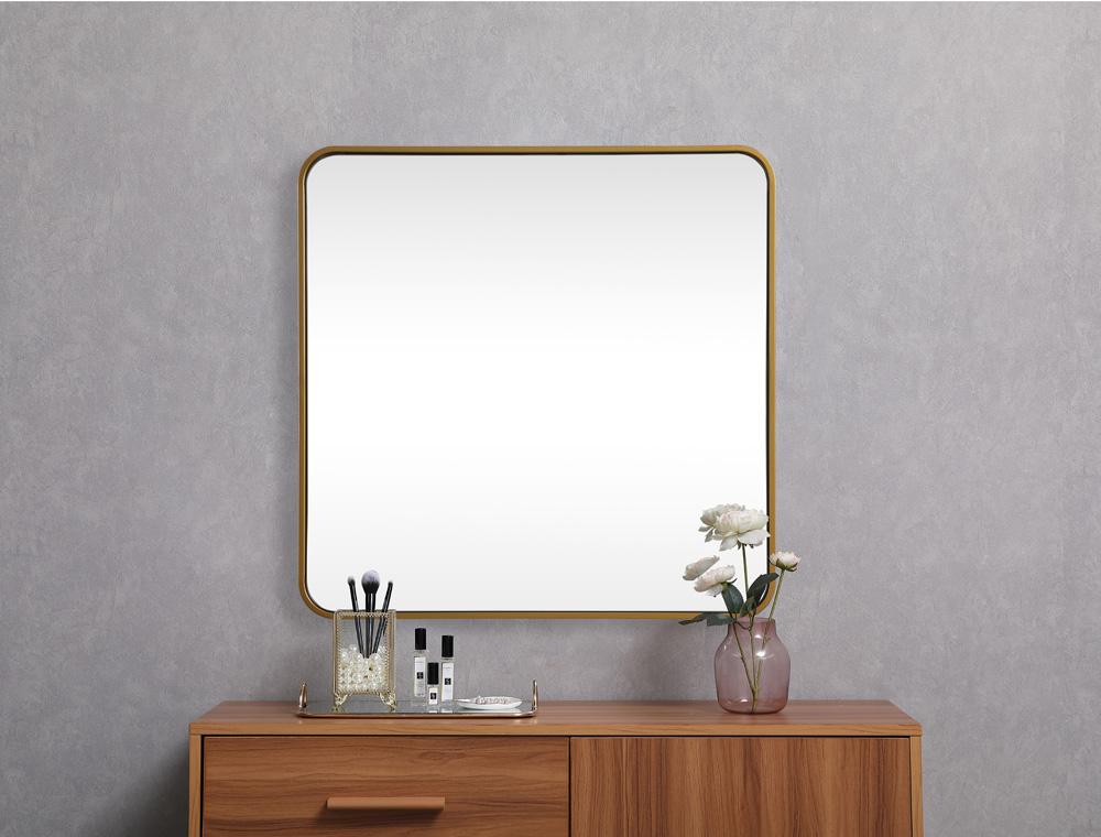Elegant Furniture & Lighting - Evermore Soft corner metal square mirror 30x30 inch in Brass - MR803030BR veiw 4
