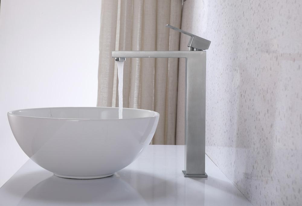 Elegant Furniture & Lighting - Jakob Single Hole Single Handle Bathroom Faucet in Brushed Nickel - FAV-1002BNK veiw 5