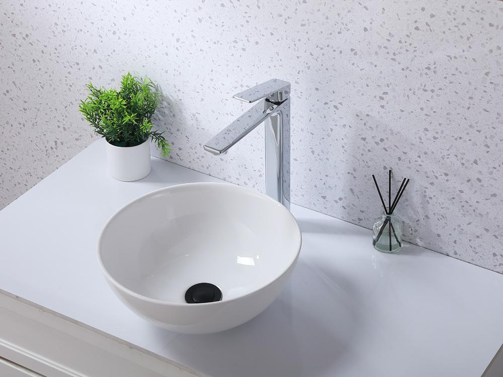 Elegant Furniture & Lighting - Lena Single Hole Single Handle Bathroom Faucet in Chrome - FAV-1005PCH veiw 3