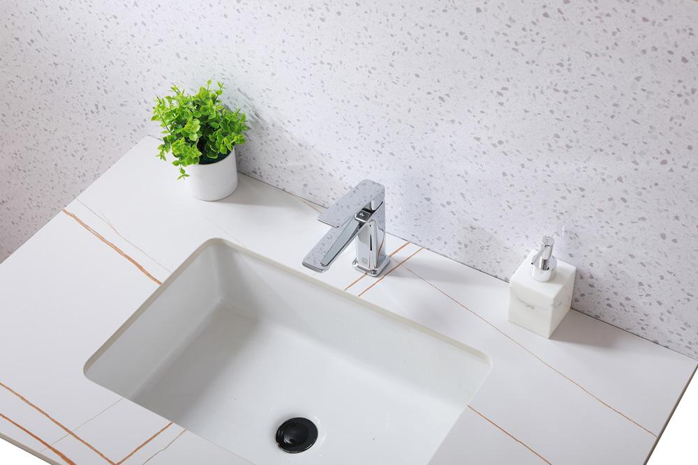 Elegant Furniture & Lighting - Lena Single Hole Single Handle Bathroom Faucet in Chrome - FAV-1004PCH veiw 3