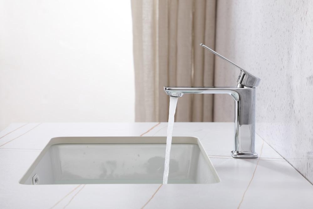 Elegant Furniture & Lighting - Lena Single Hole Single Handle Bathroom Faucet in Chrome - FAV-1004PCH veiw 5