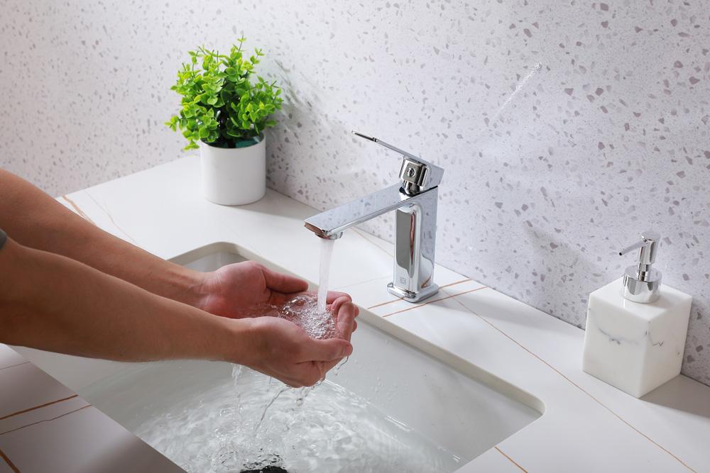 Elegant Furniture & Lighting - Lena Single Hole Single Handle Bathroom Faucet in Chrome - FAV-1004PCH veiw 6