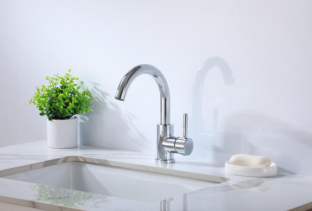 Elegant Furniture & Lighting - Louis Single Hole Single Handle Bathroom Faucet in Chrome - FAV-1003PCH veiw 2