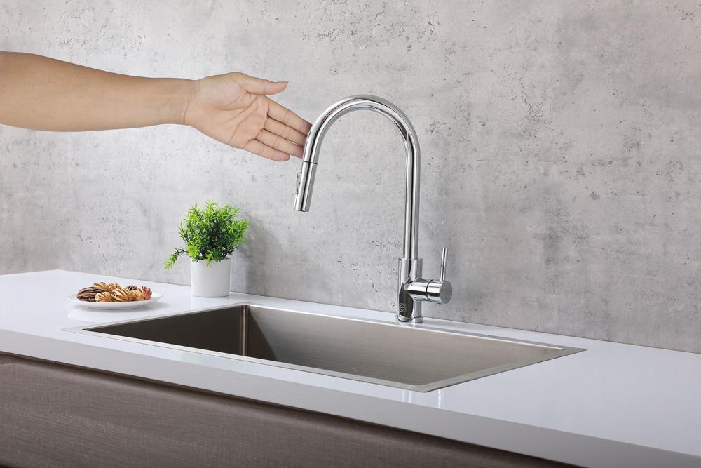Elegant Furniture & Lighting - Luca Single Handle Pull Down Sprayer Kitchen Faucet with touch sensor in Chrome - FAK-306PCH veiw 6
