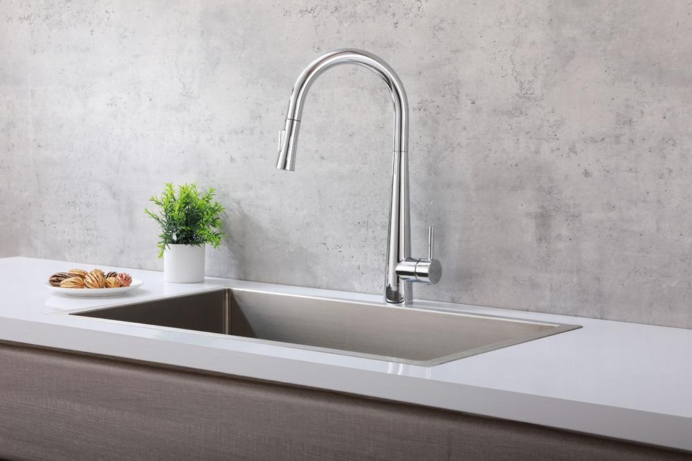 Elegant Furniture & Lighting - Lucas Single Handle Pull Down Sprayer Kitchen Faucet in Chrome - FAK-301PCH veiw 2