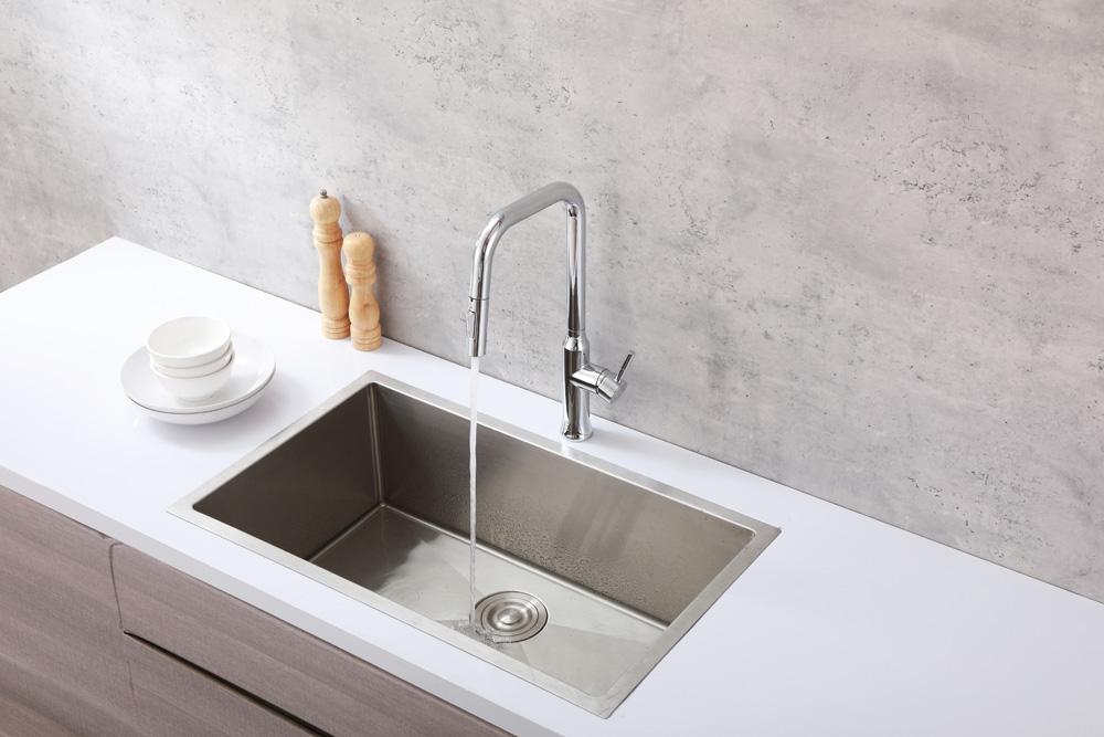 Elegant Furniture & Lighting - Noor Single Handle Pull Down Sprayer Kitchen Faucet in Chrome - FAK-311PCH veiw 4