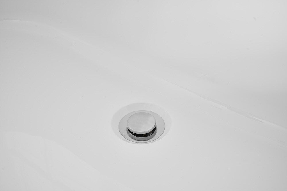Elegant Furniture & Lighting - Odette 59 inch soaking roll top bathtub in glossy white - BT10659GW veiw 5