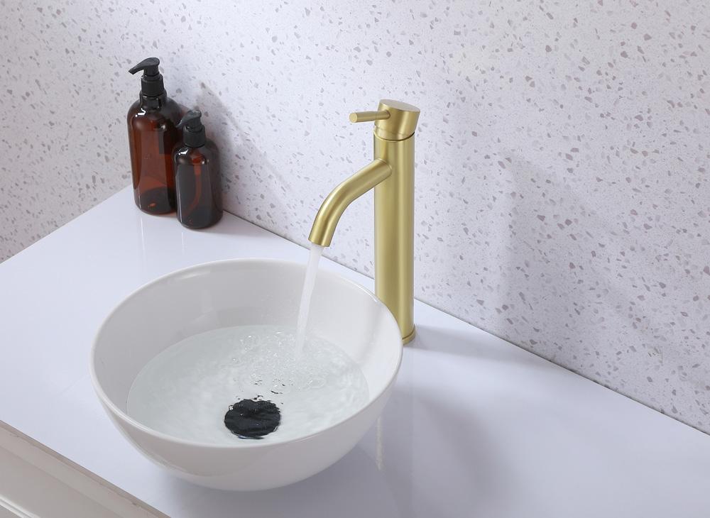 Elegant Furniture & Lighting - Victor Single Hole Single Handle Bathroom Faucet in Brushed Gold - FAV-1007BGD veiw 4