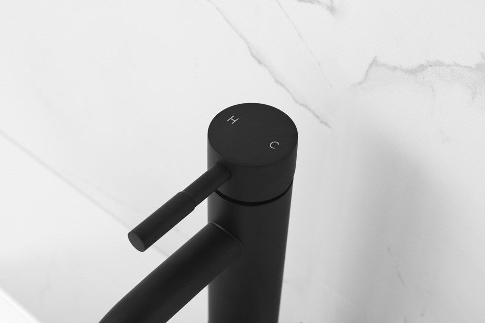 Elegant Furniture & Lighting - Victor Single Hole Single Handle Bathroom Faucet in Matte Black - FAV-1007MBK veiw 6
