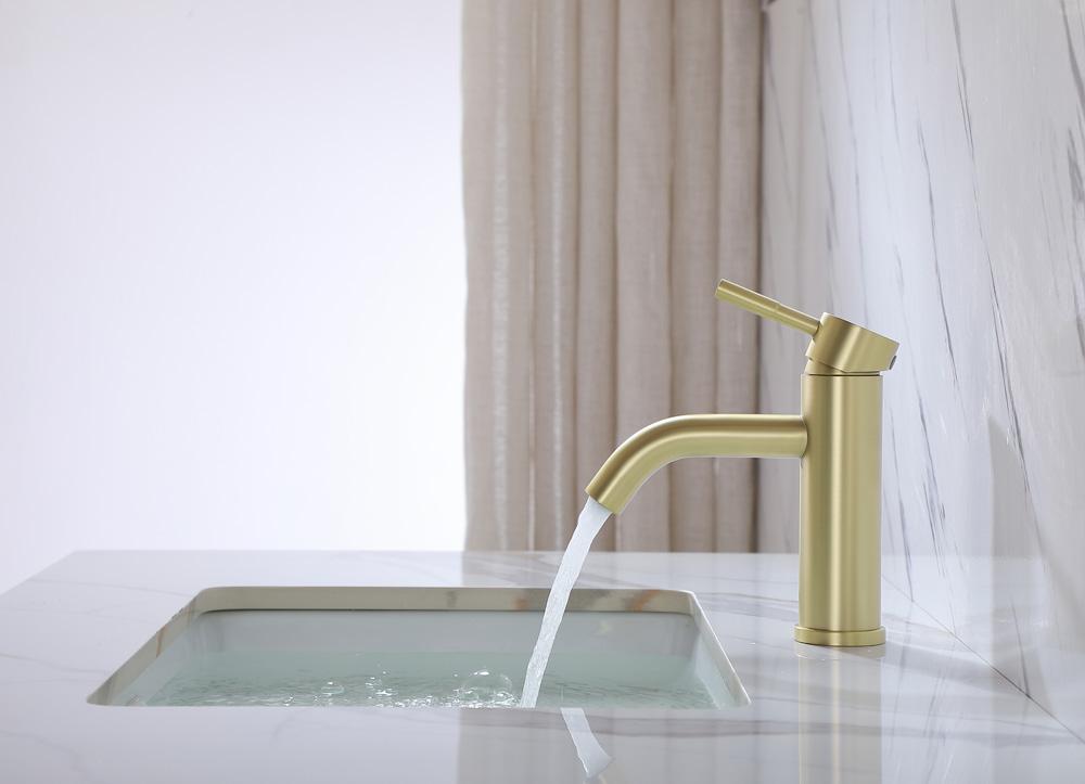 Elegant Furniture & Lighting - Victor Single Hole Single Handle Bathroom Faucet in Brushed Gold - FAV-1006BGD veiw 5