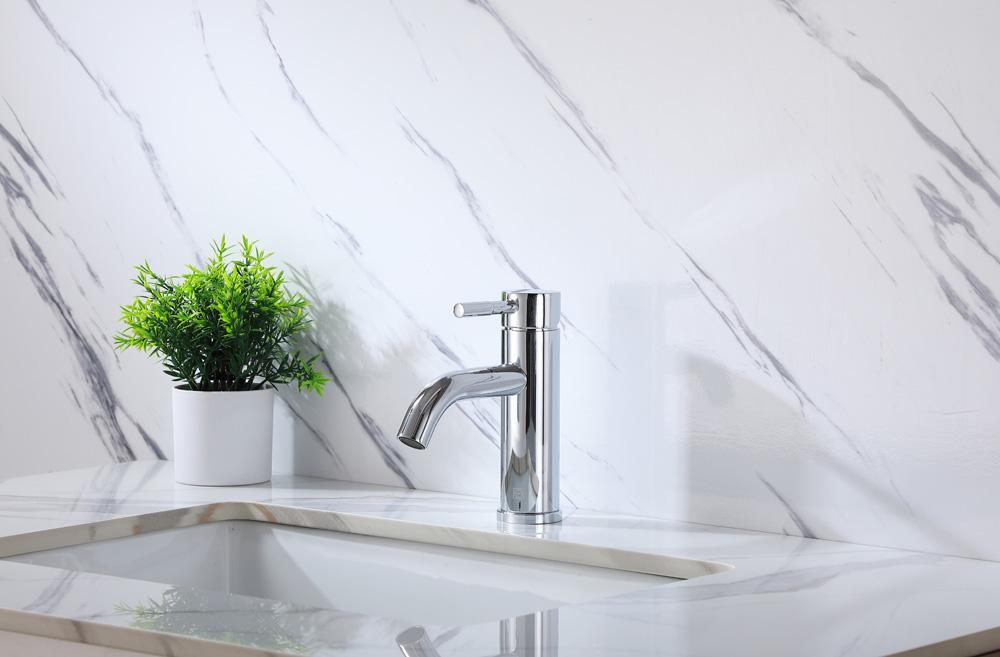 Elegant Furniture & Lighting - Victor Single Hole Single Handle Bathroom Faucet in Chrome - FAV-1006PCH veiw 2