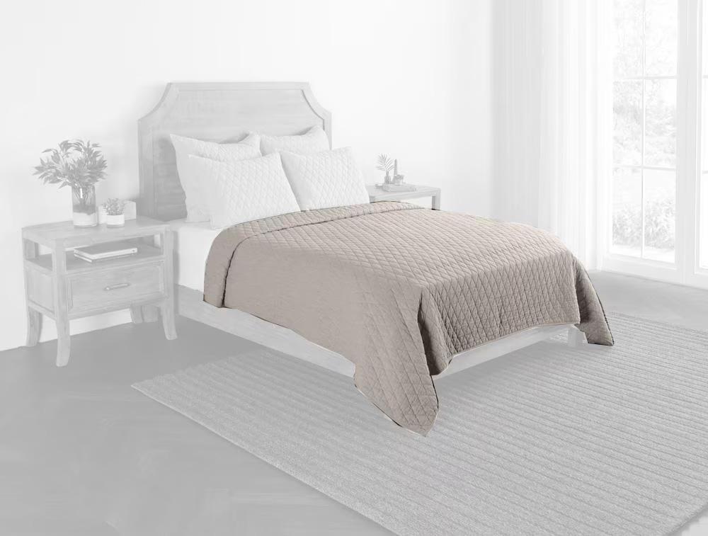 Villa by Classic Home - Lana 100% Cotton Beige Queen Quilt  - 96W - Beige - V180039 veiw 2