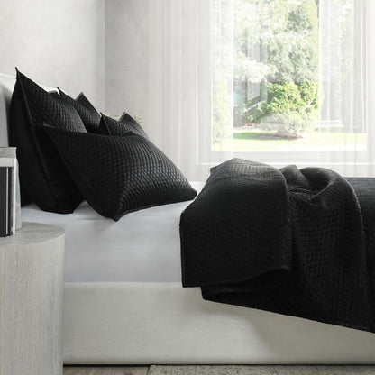 Villa by Classic Home - Winthrop 100% Sateen Black Queen Quilt  - 94W - Black - V011883 veiw 4