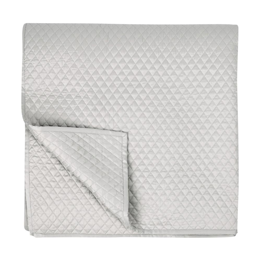 Villa by Classic Home -  Winthrop 100% Sateen Silver Queen Quilt  - 98W - Silver Gray  - V240099 veiw 1