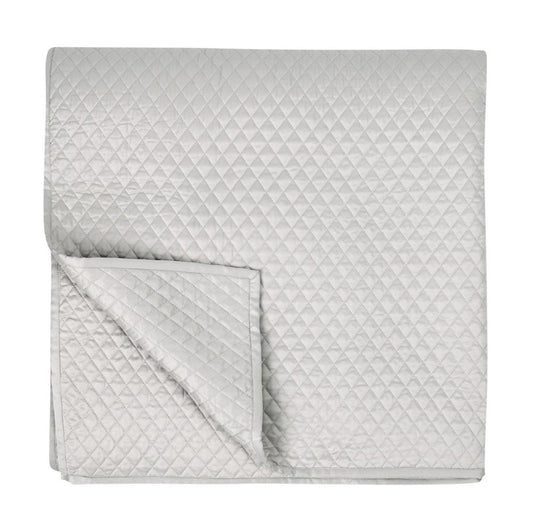 Villa by Classic Home -  Winthrop 100% Sateen Silver Queen Quilt  - 98W - Silver Gray  - V240099 veiw 1