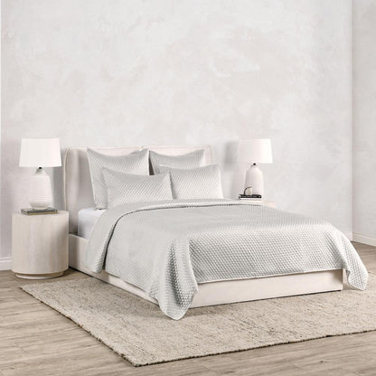 Villa by Classic Home -  Winthrop 100% Sateen Silver Queen Quilt  - 98W - Silver Gray  - V240099 veiw 4