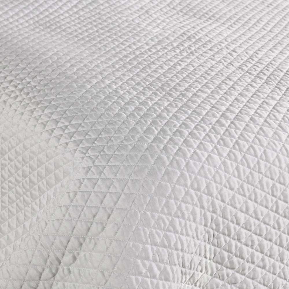 Villa by Classic Home - Winthrop 100% Sateen White King Quilt  - 96W - White - V021547 veiw 5