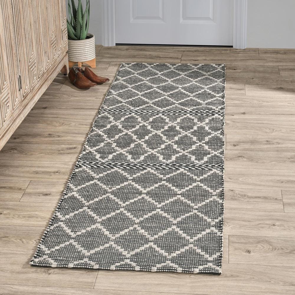 Villa by Classic Home - Sonora 2.6X8 Indoor Outdoor Sustainable Handwoven Green Accent Rug - 2.6W - Green, Ivory - 30132333 veiw 4