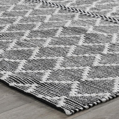 Villa by Classic Home - Sonora Indoor Outdoor Accent Rug  - 5W - Black, Ivory - 30132304 veiw 2