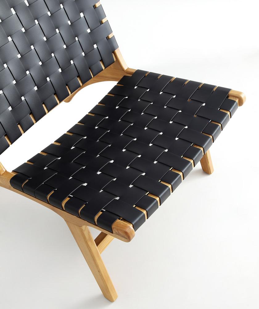 Manhattan Comfort - Maintenon Pu Leather Accent Chair with American Ash Wood Legs in Black and Nature - ACCA03-NA veiw 7