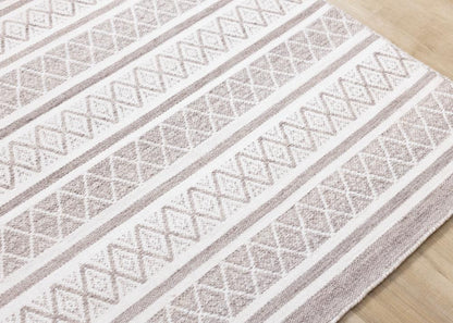 Kalora Interiors - Aspen Grey Cream Striped Diamond Pattern Rug, 53in x 77in - 7215 160230 veiw 4