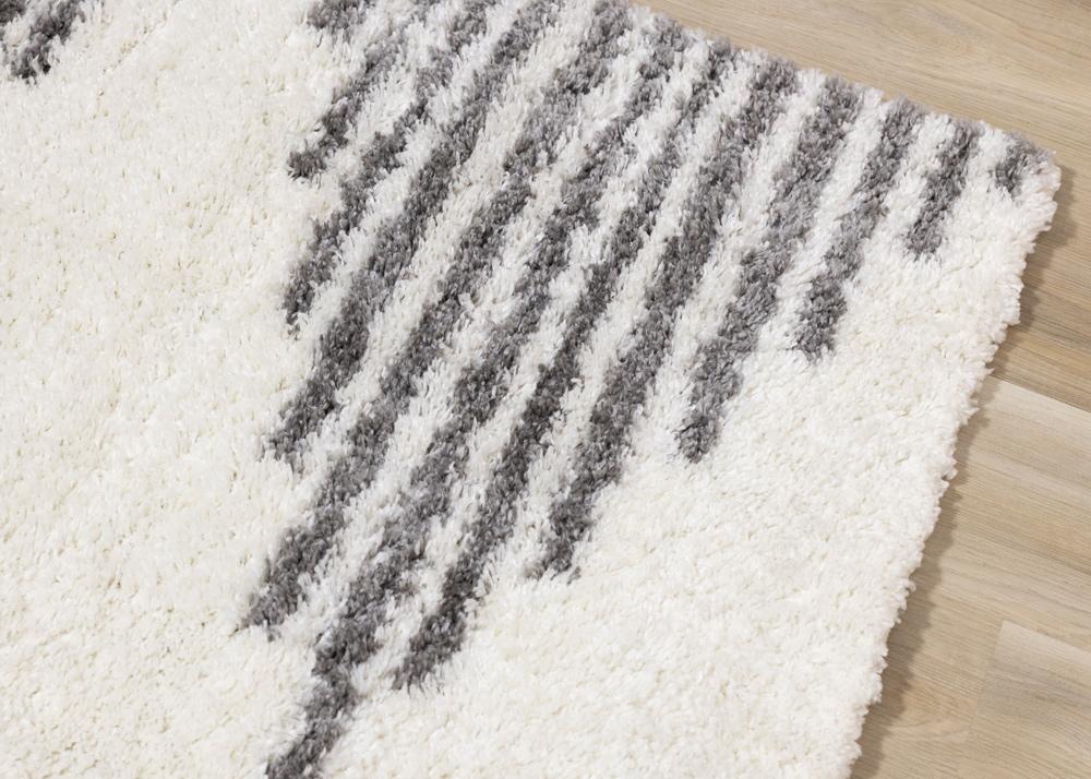 Kalora Interiors - Pascal Cream Grey Inverted Diamond Pattern Rug, 710in x 106in - H022/4131 240320 veiw 4