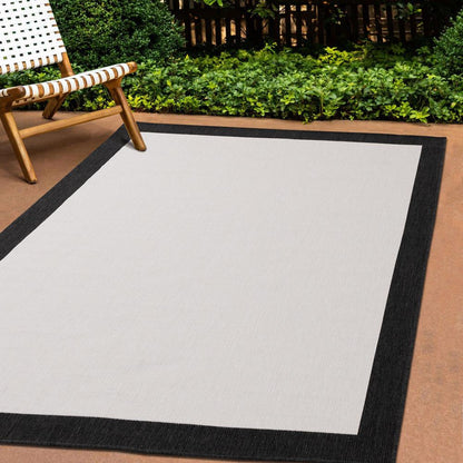 Kalora Interiors - Bristol Reversible Cream Black Border Rug, 53in x 77in - 5052/0110 160230 veiw 2