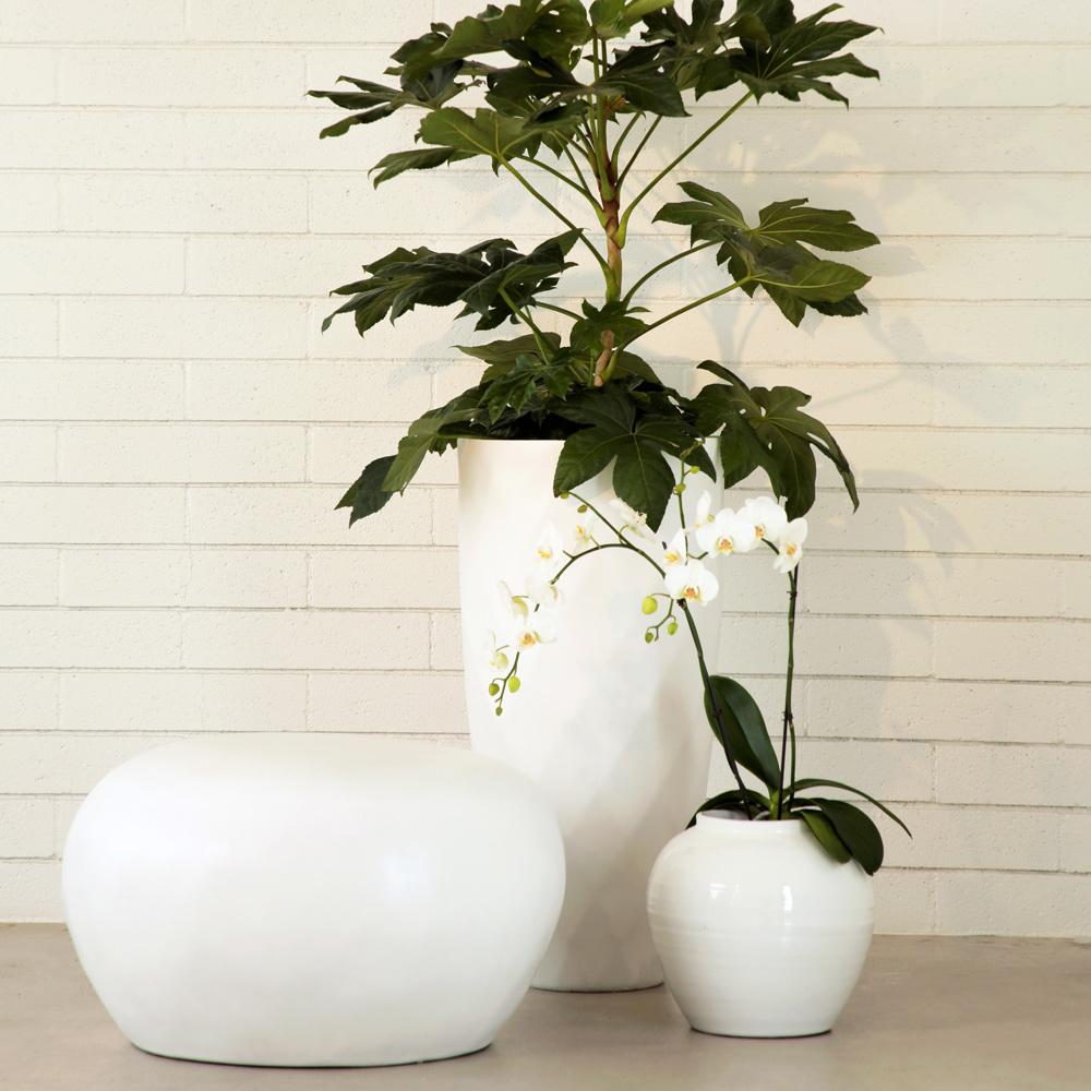 Henry & Mason - Kauffman Natural White Acrylic Sealed Concrete Pebblestone Coffee Table - DV7852 veiw 2