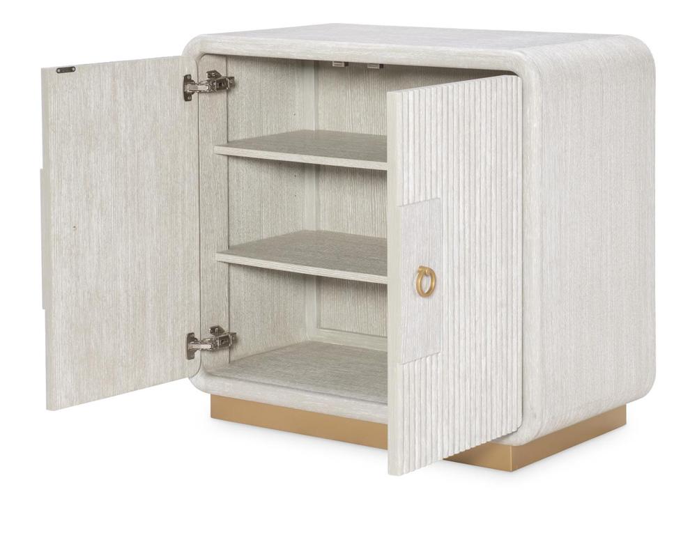Legacy Classic Furniture - Miramar Door Chest, Oyster - 3300-2300 veiw 2