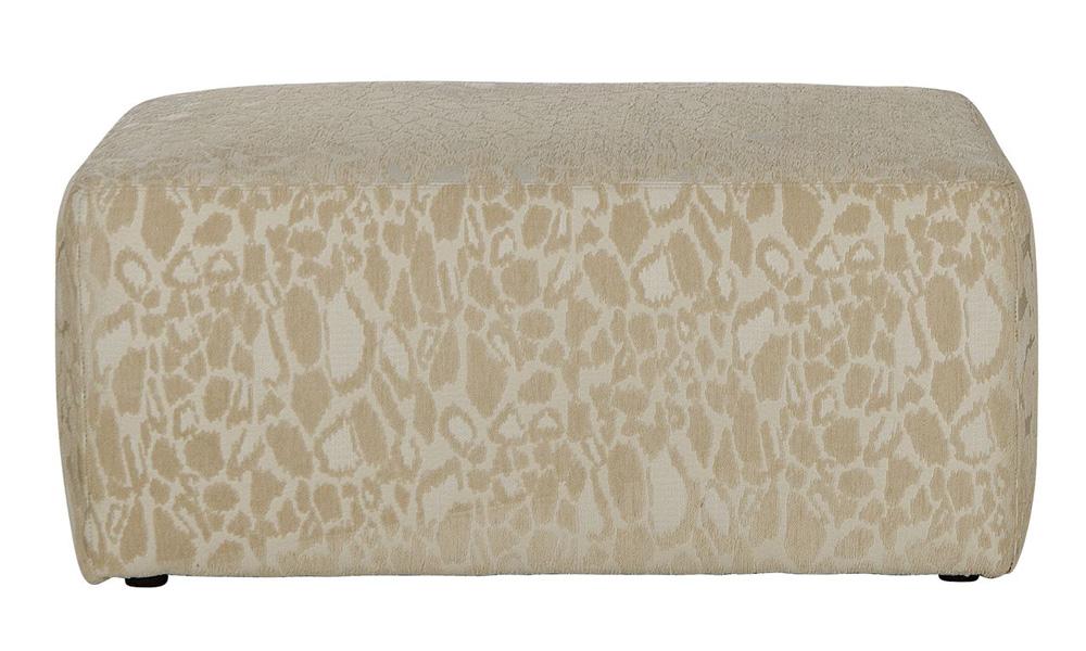 Jackson Furniture - Lamar Cocktail Ottoman in Cream - 4098-12/2266-06 veiw 3
