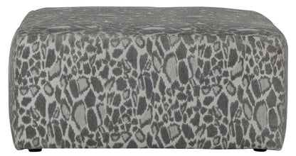 Jackson Furniture - Lamar Cocktail Ottoman in Shark - 4098-12/2266-28 veiw 2