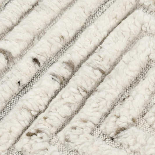 Villa by Classic Home - Tahoe 2x3 Handwoven Wool Blend Accent Rug in Ivory - 30091890 veiw 2