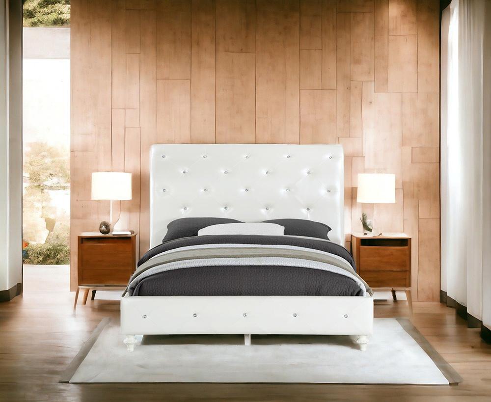 ACME Furniture - Dorothy Full Bed (Padded Sleigh) - Pearl White Synthetic Leather & Ivory - BD02264F veiw 5