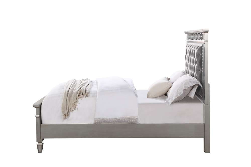 ACME Furniture - Varian Twin Bed - Gray Velvet - Silver & Mirrored - BD01412T veiw 3