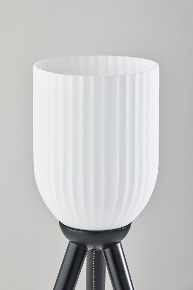 Adesso Home - Kinsley Table Lamp - 1629-01 view 2