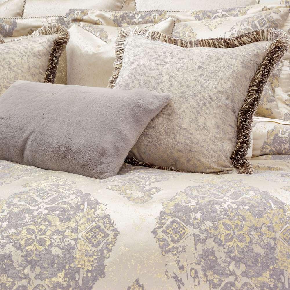 AICO by Michael Amini - Bennett 10-Piece King Comforter Set - Champagne - BCS-KS10-BENNET-CMP veiw 7