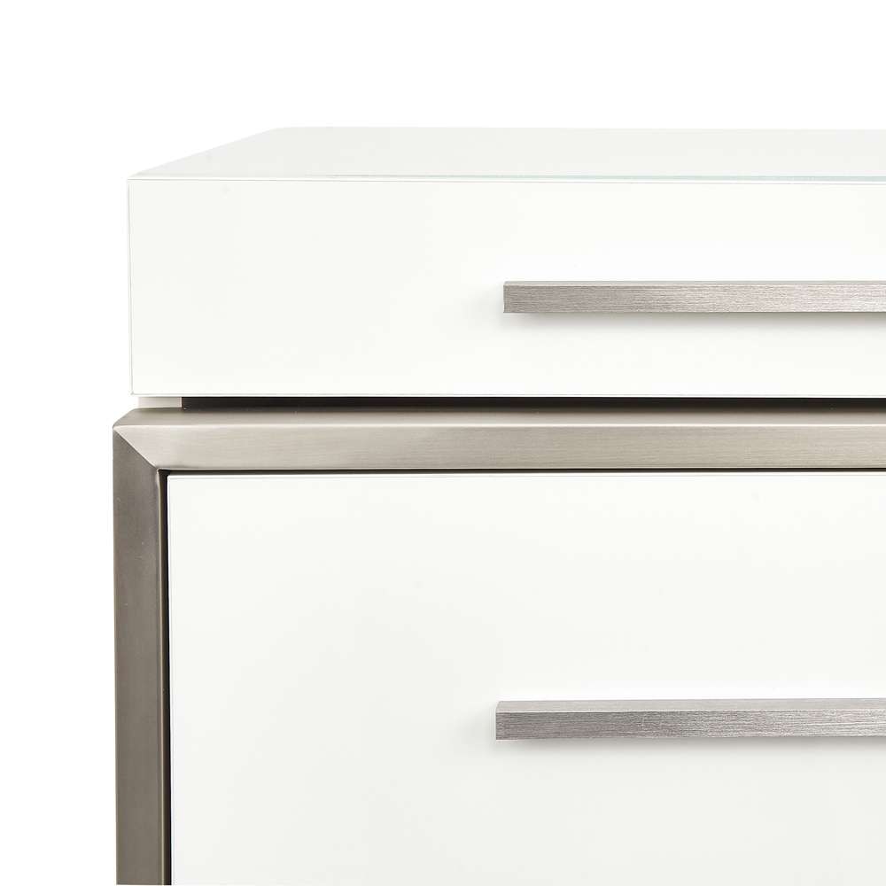 AICO by Michael Amini - Marquee 6-Drawer Chest - Cloud White - KI-MRQE070-108 veiw 4