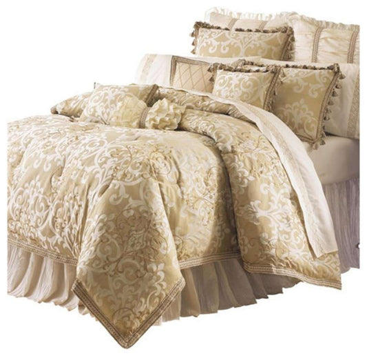 AICO by Michael Amini - Novella 4-Piece Cal King Comforter Set - Gold - BCS-NOVEL-COMCK4-GLD veiw 1